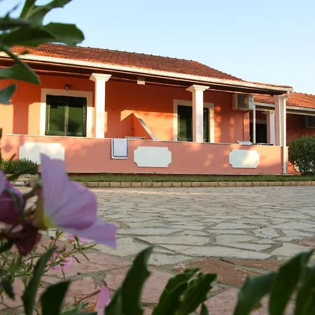 Sunshine Apartment *